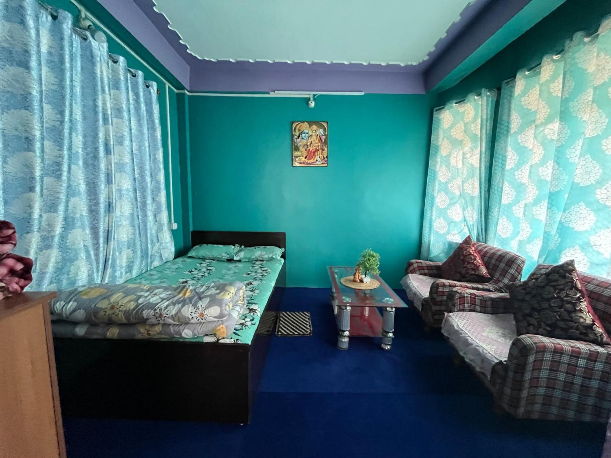 Pradhan Homestay Mirik - Homestay Beside Mirik Lake ภายนอก รูปภาพ