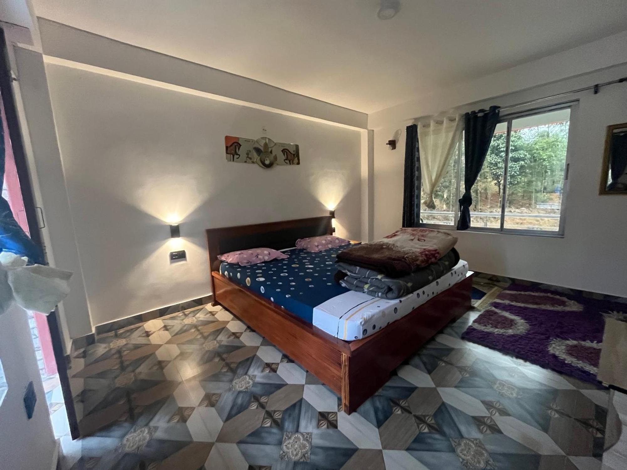 Pradhan Homestay Mirik - Homestay Beside Mirik Lake ภายนอก รูปภาพ
